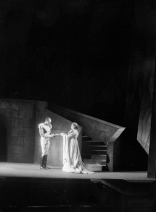 Jack Carter and Edna Thomas in the Federal Theatre Project production that came to be known as the Voodoo Macbeth (1936)